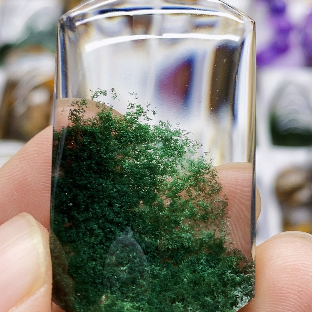 水晶摆件未镶嵌老*摆件