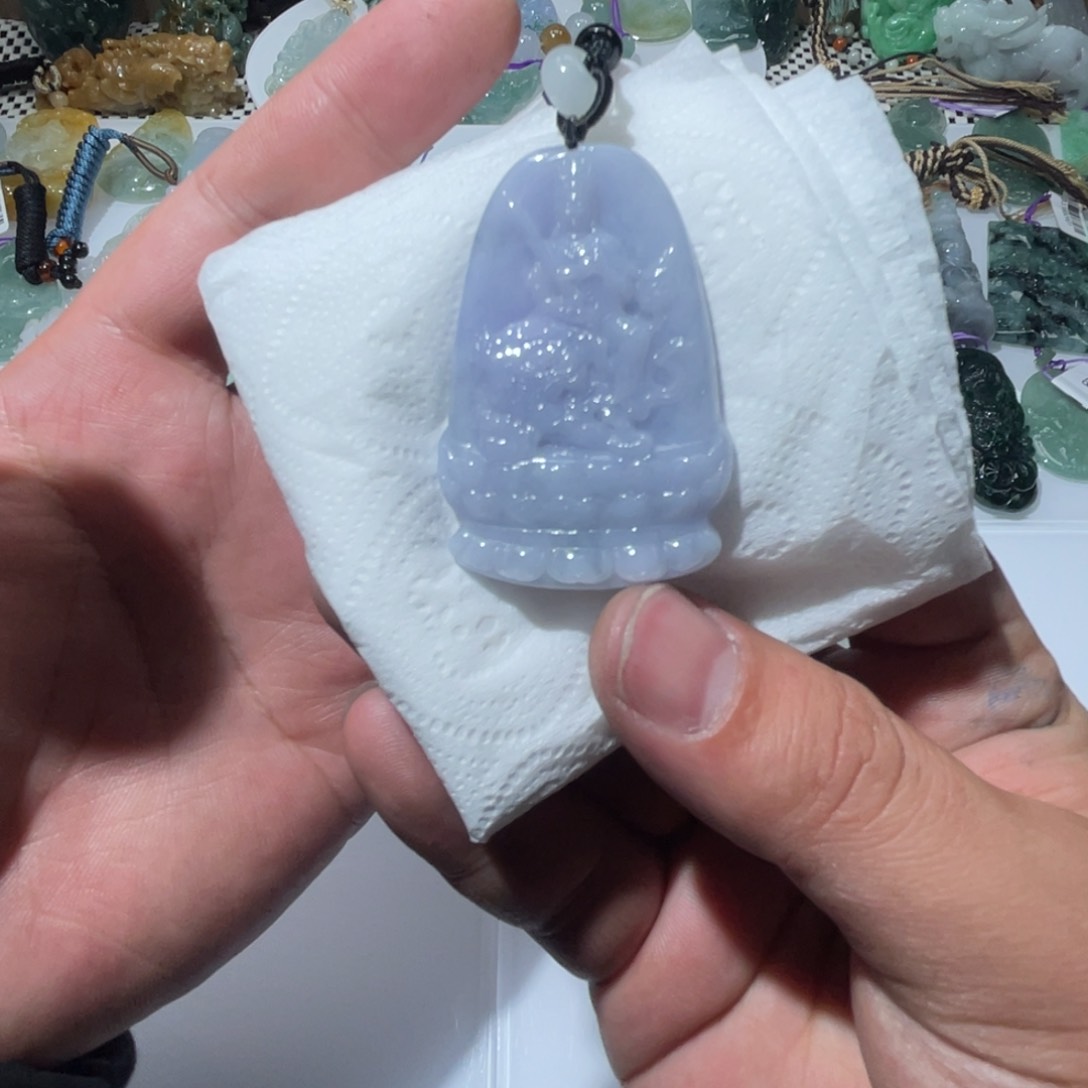 翡翠颈饰未镶嵌天然