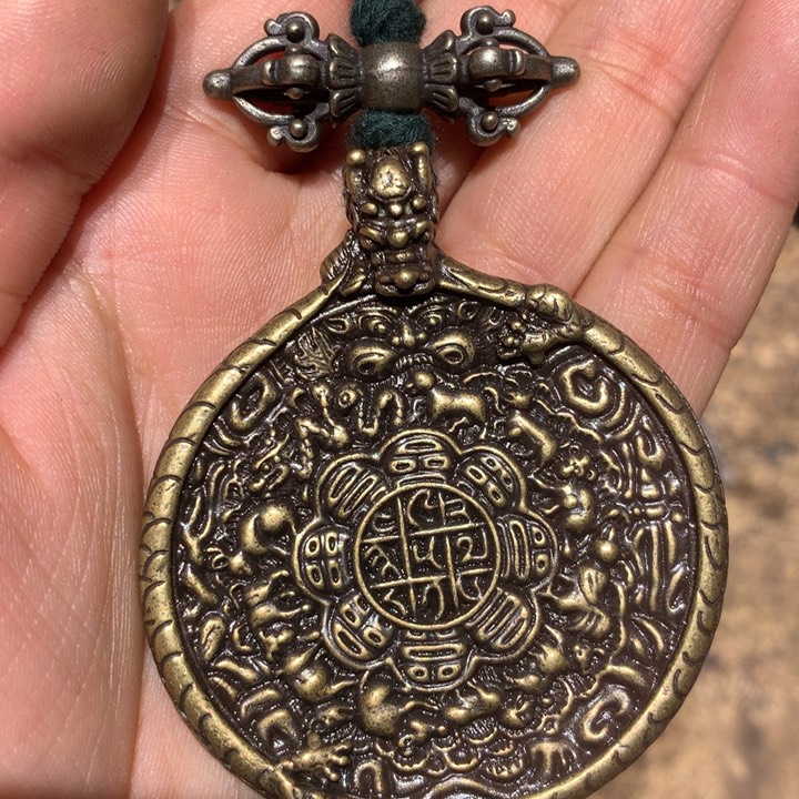 琉璃颈饰喜欢的朋友