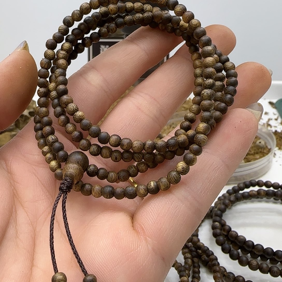 手串沉香乌身老料0.3规格4克➕999沉浮