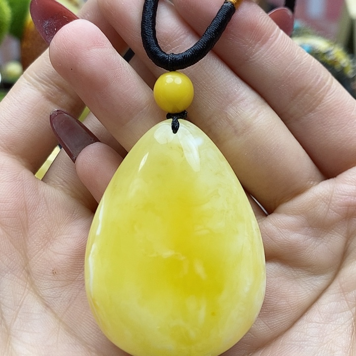 琥珀颈饰银S925镶嵌吊坠