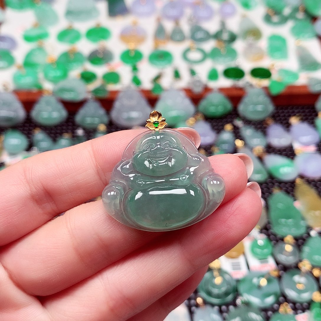 翡翠18K金镶嵌颈饰天然翡翠A货