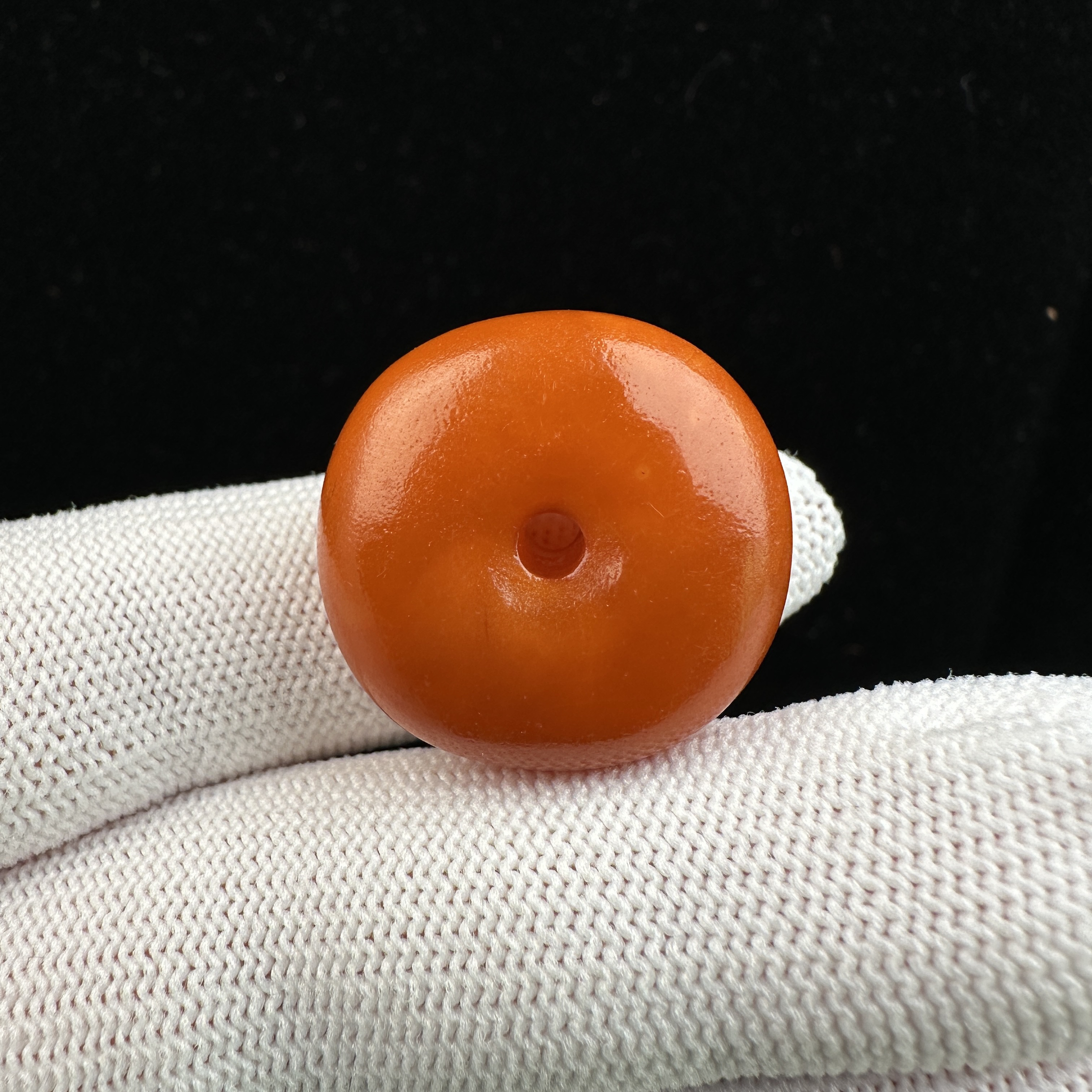 Y38-35天然原矿蜜蜡老蜡藏扣24x12.2mm抖音基地质检发货