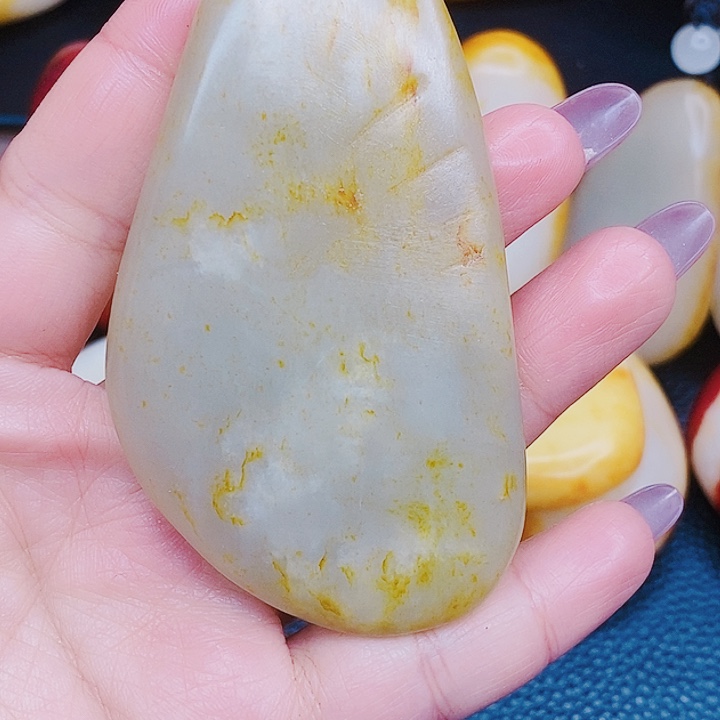 未镶嵌和田玉挂件