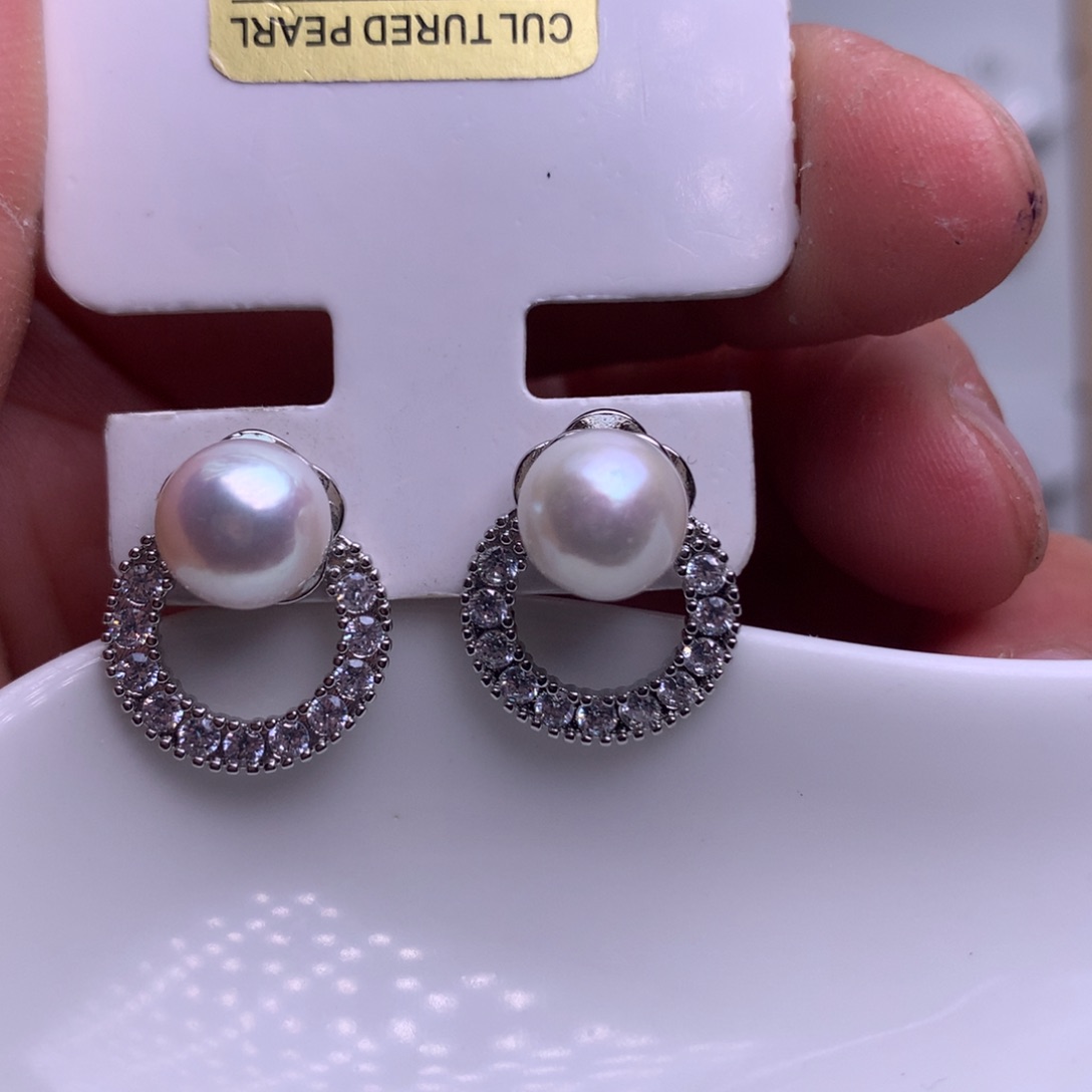 未镶嵌耳饰淡水珍珠