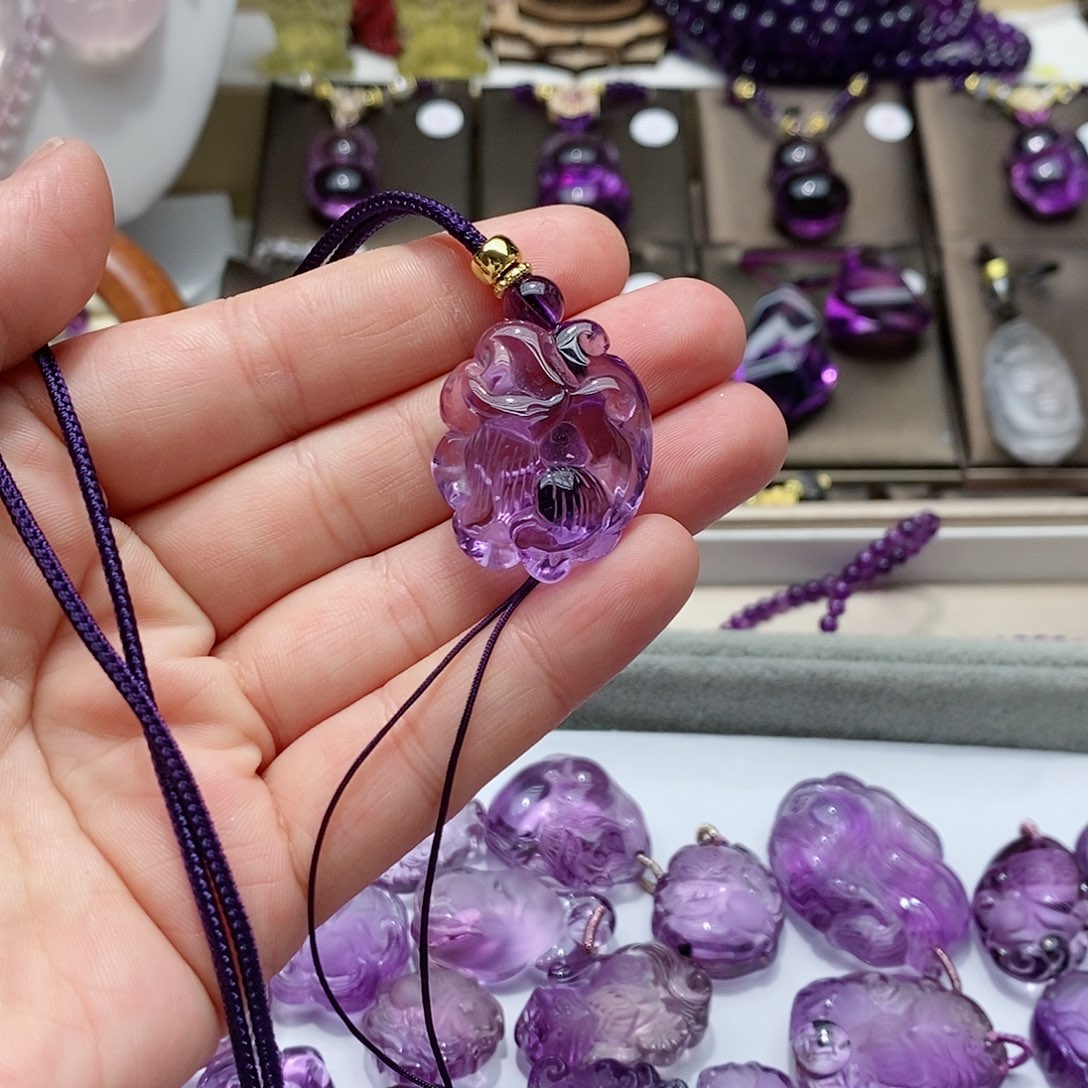 紫晶吊坠(赠链)未镶嵌紫水晶吊坠