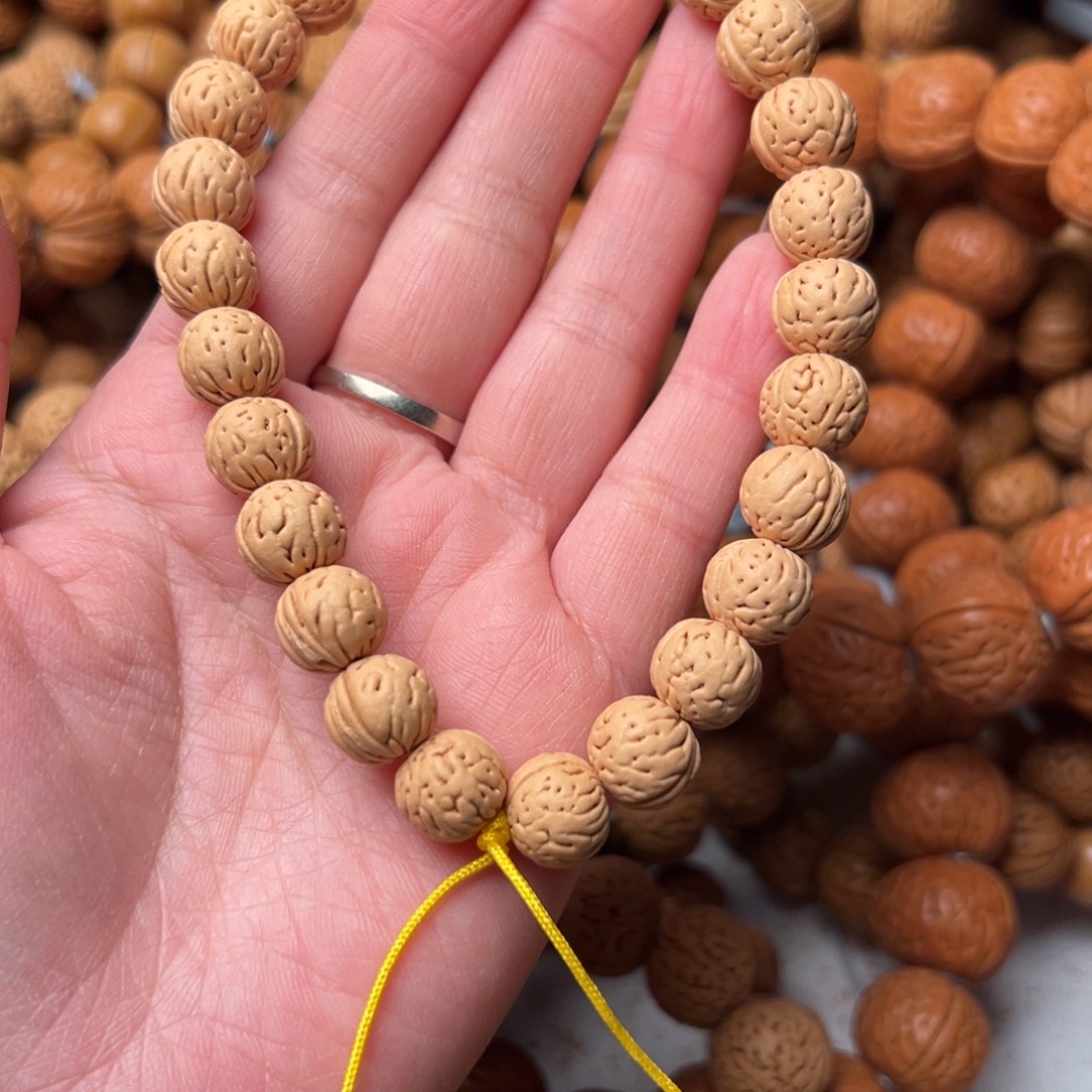 冰***哥10尺寸野生小金豆桃核