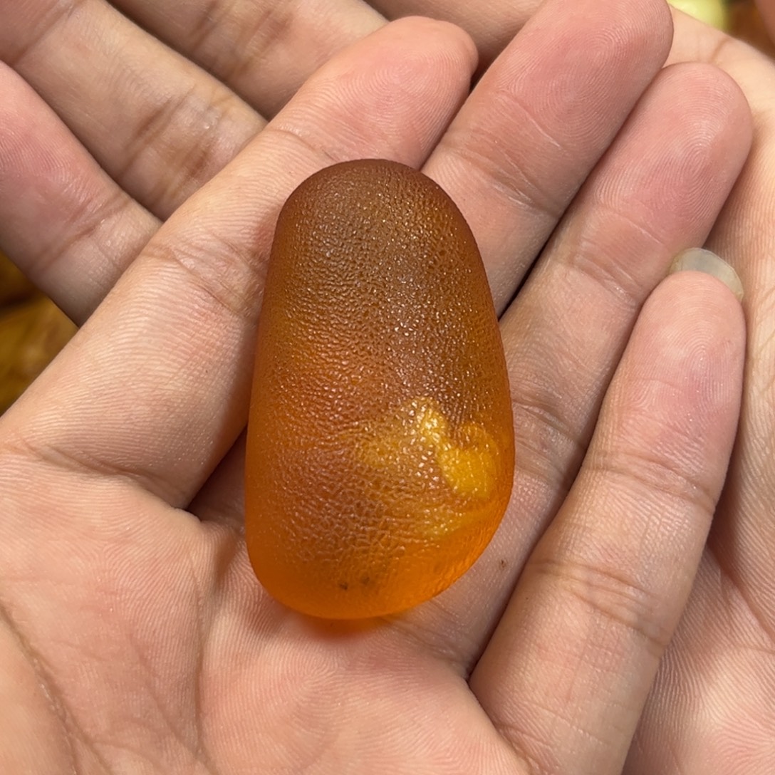 定制琥珀打孔定制