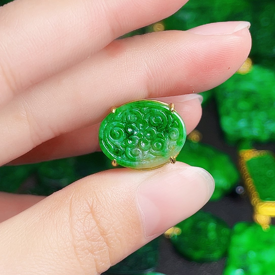 颈饰银S925镶嵌翡翠多样性