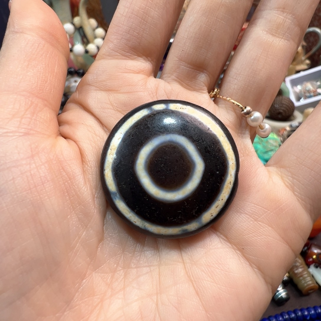 玛瑙/玉髓做工精细精致大方精致合金