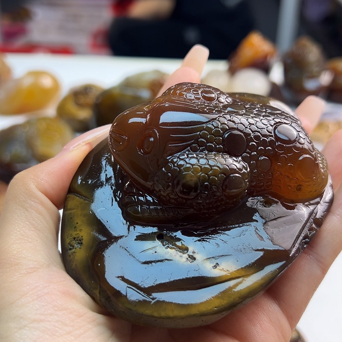 海***生玛瑙/玉髓未镶嵌颈饰