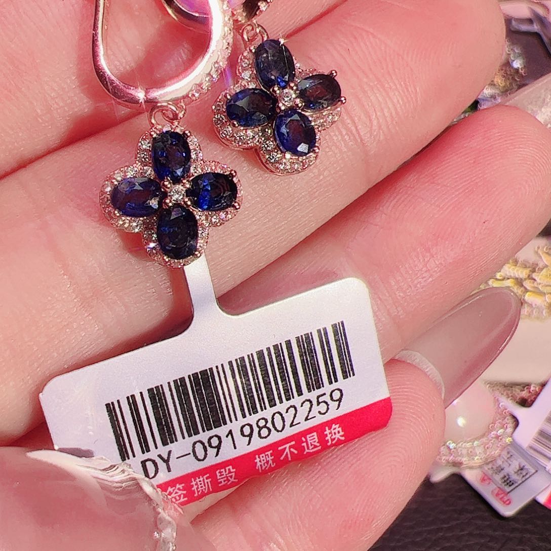 蓝宝石耳钉银S925镶嵌