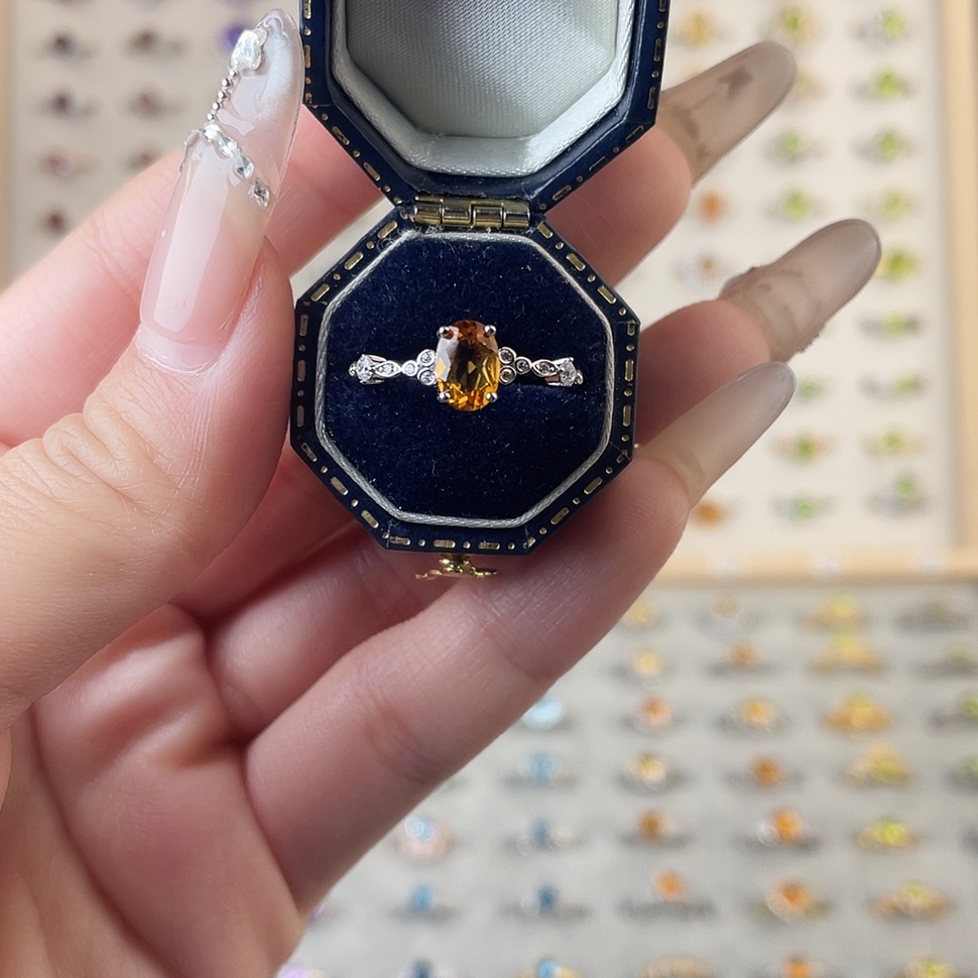 银S925镶嵌黄晶戒指简约款戒指