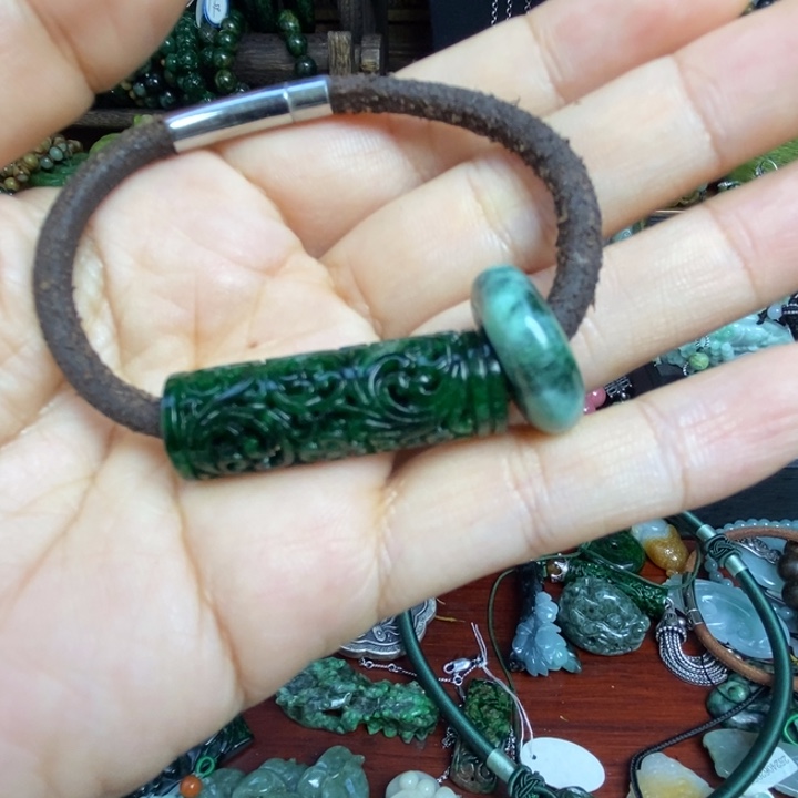 镂空桶珠皮绳手串