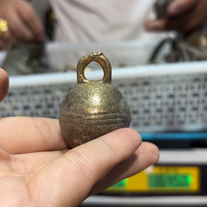 877 铜器物品理性消费