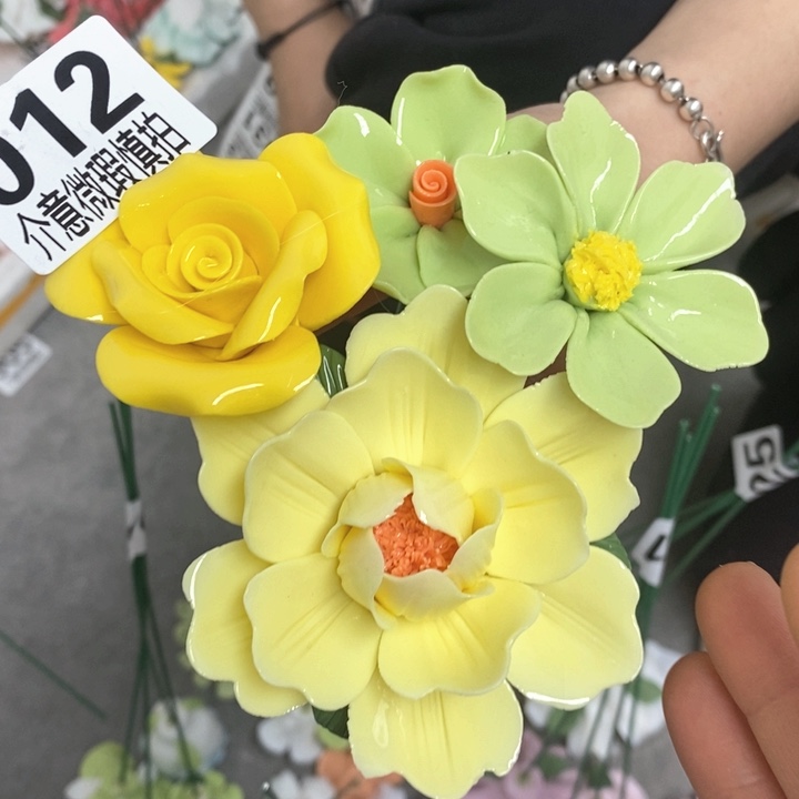 摆件陶瓷材料研究