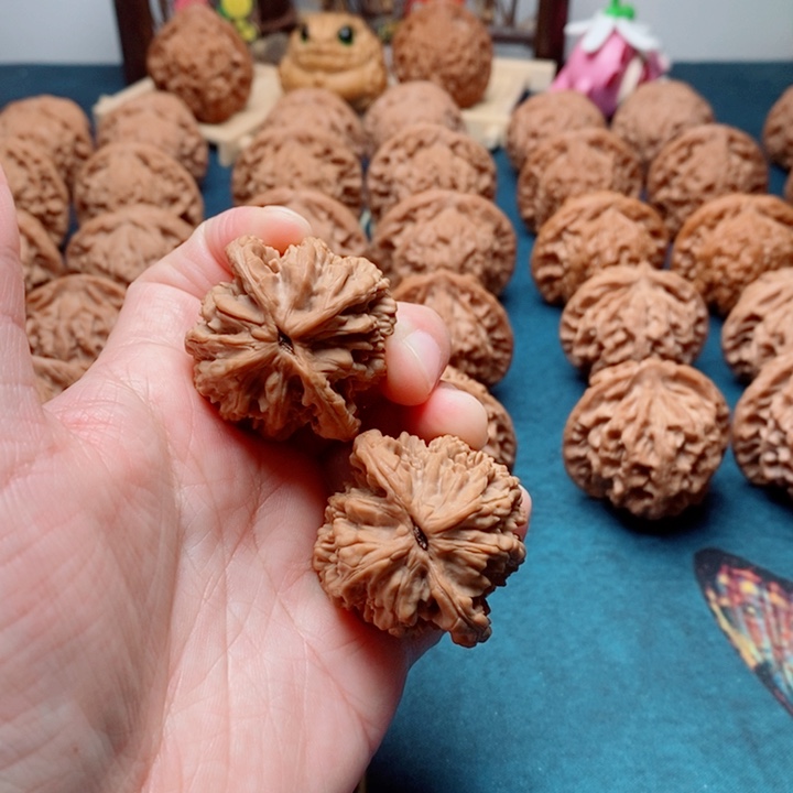 爱***菜把件文玩核桃麦虎38