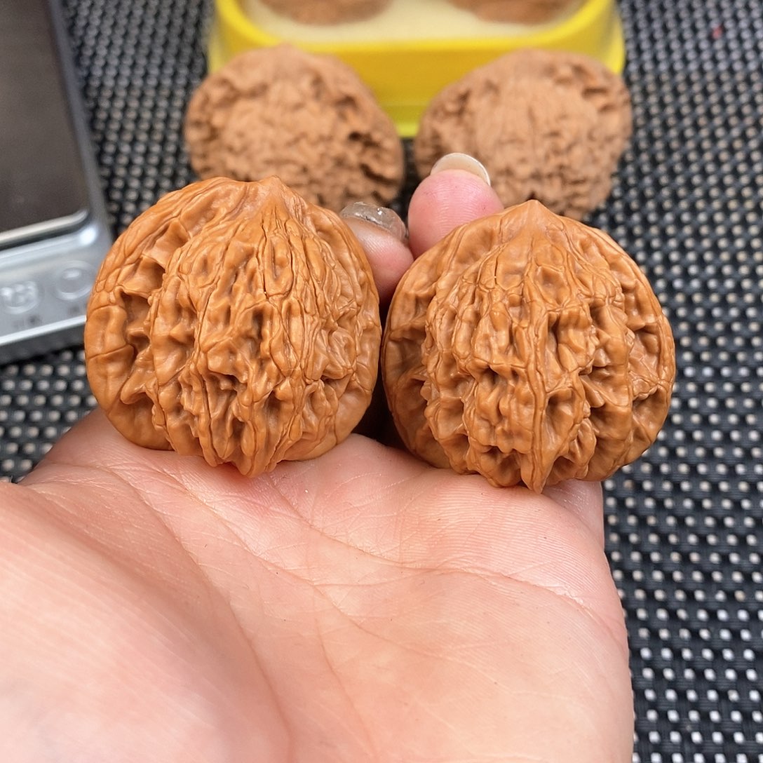 文玩核桃把件42尺麦虎