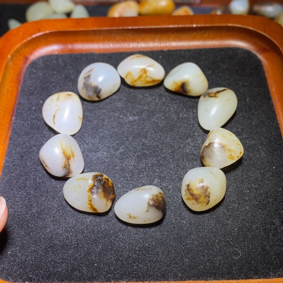 手链未镶嵌和田玉