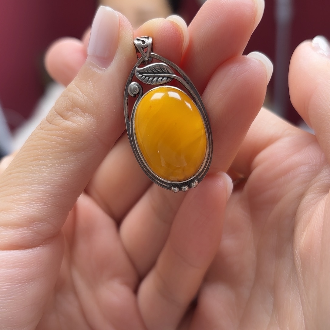 银S925镶嵌颈饰蜜蜡19吊坠