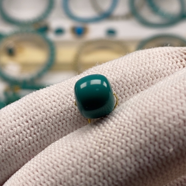 未镶嵌绿松石珠宝奇石A689