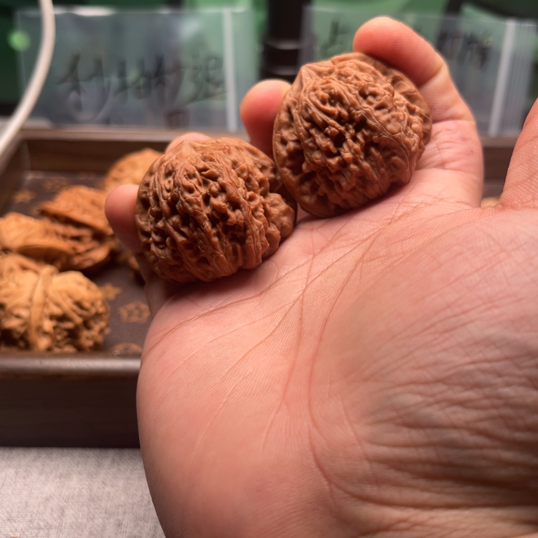 文玩核桃吊坠哈哈哈哈哈哈哈哈哈