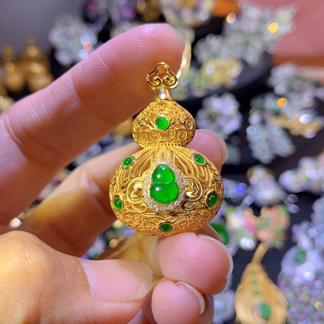 翡翠银S925镶嵌项圈