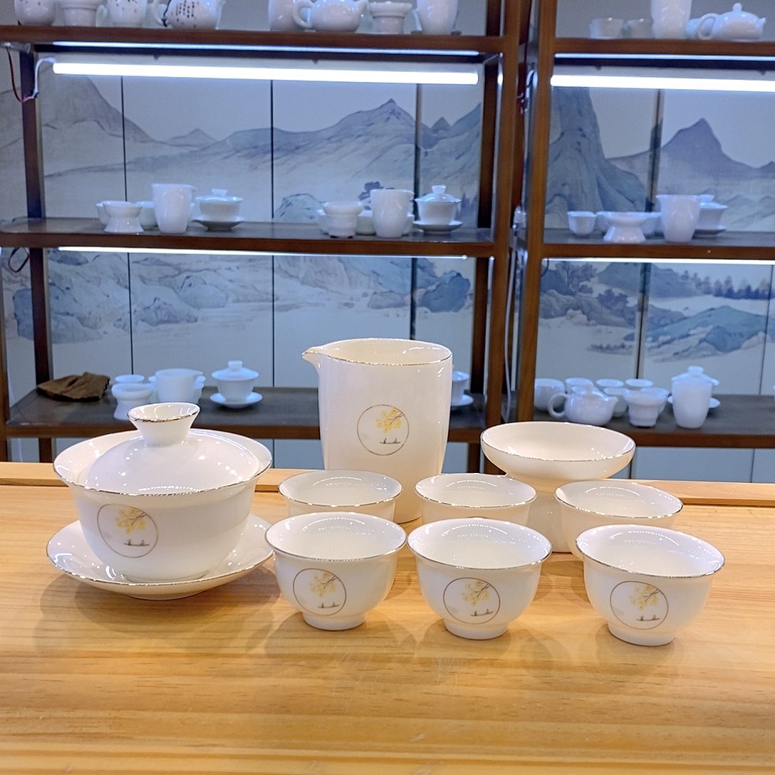 墨城羊脂玉瓷茶具套装