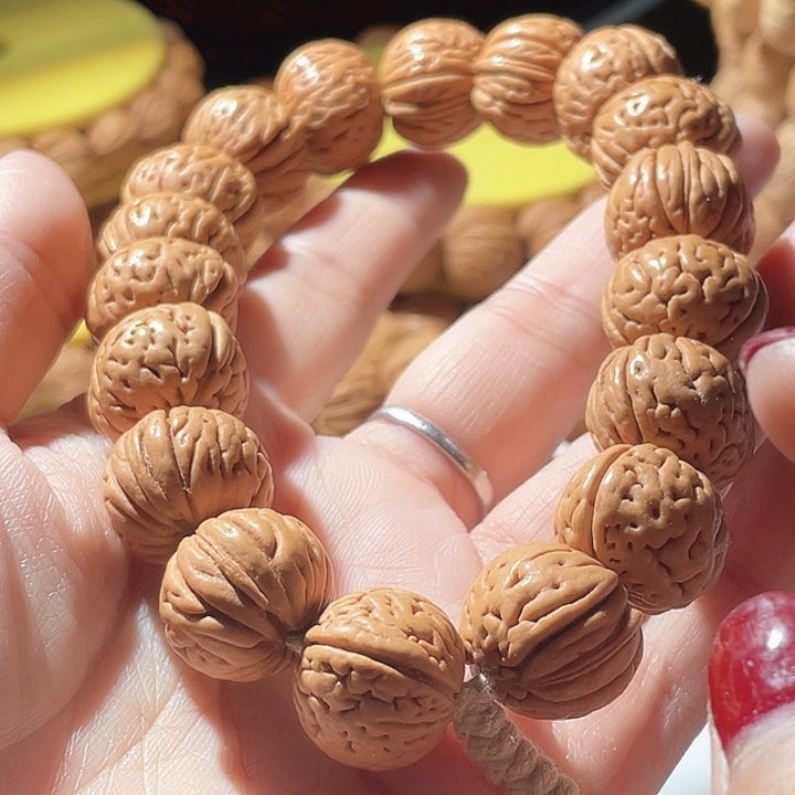 桃核吊坠桃核手串芭蕉68