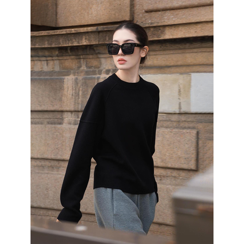18针美丽诺羊毛圆领毛衣加设计感弯刀裤套装宽松休闲时尚毛衣裤子