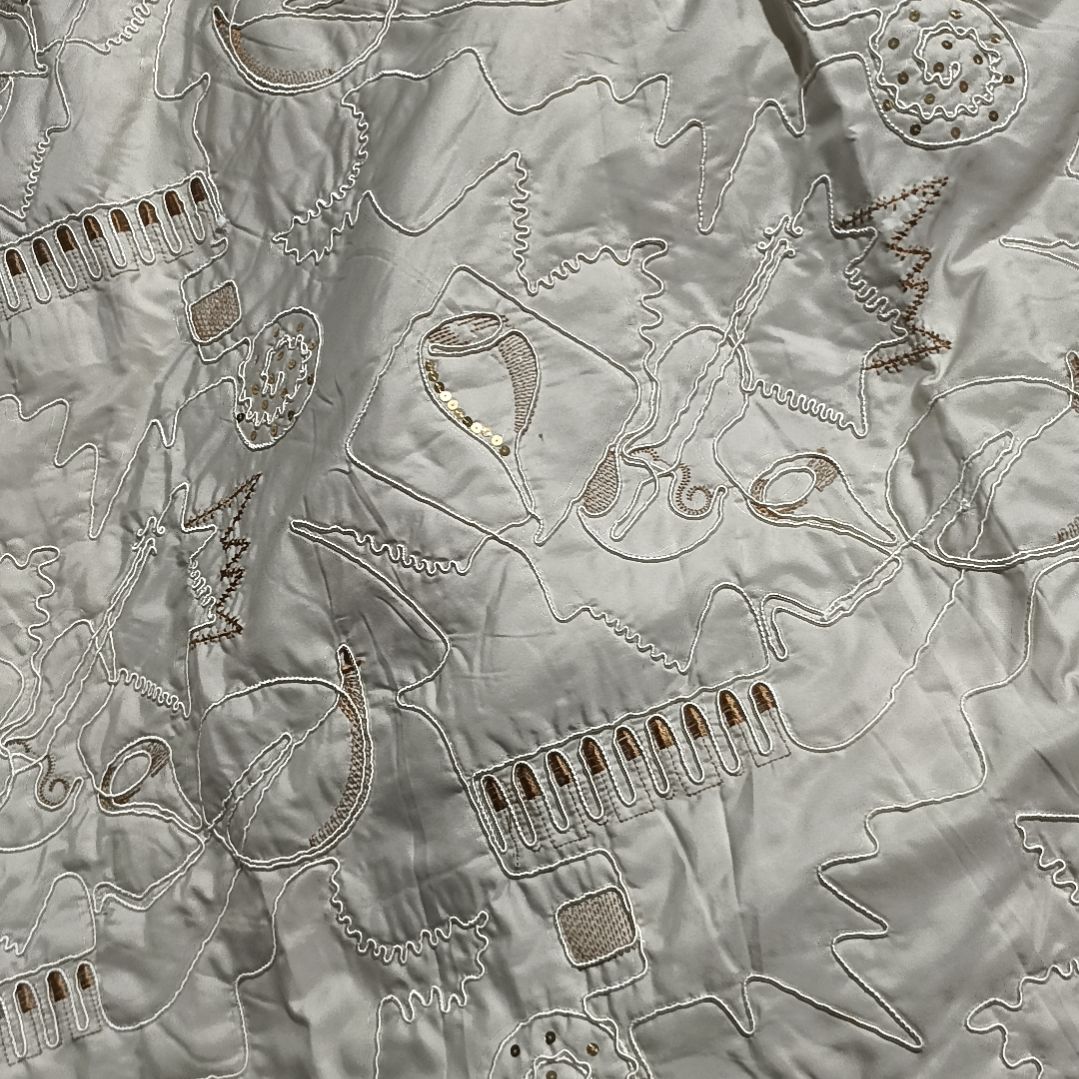 米白色亮片18元2米