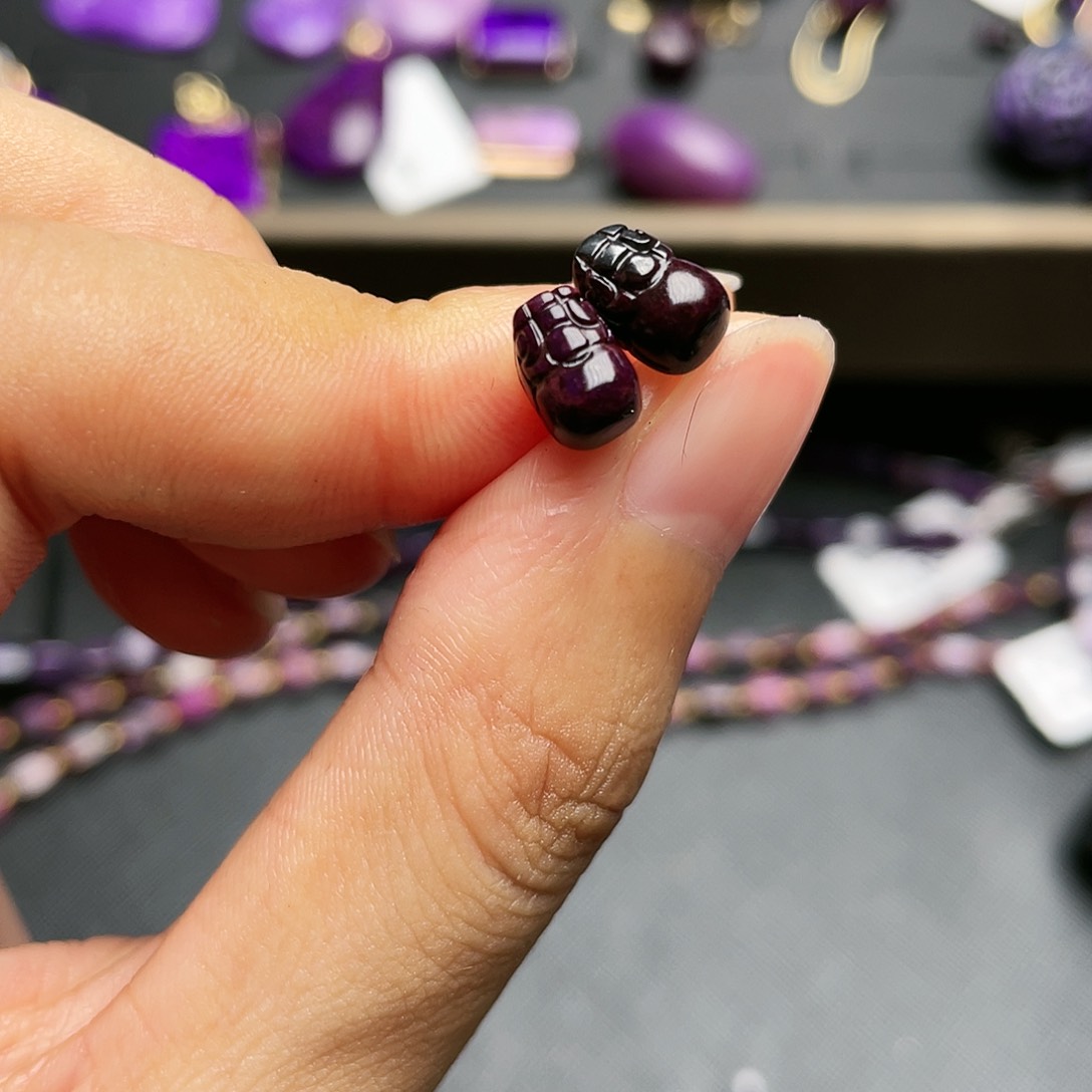 苏纪石（舒俱来）耳钉银S925镶嵌