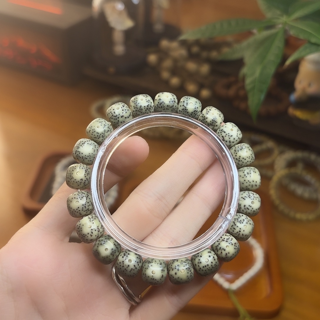 福利款11✖️10绿包白