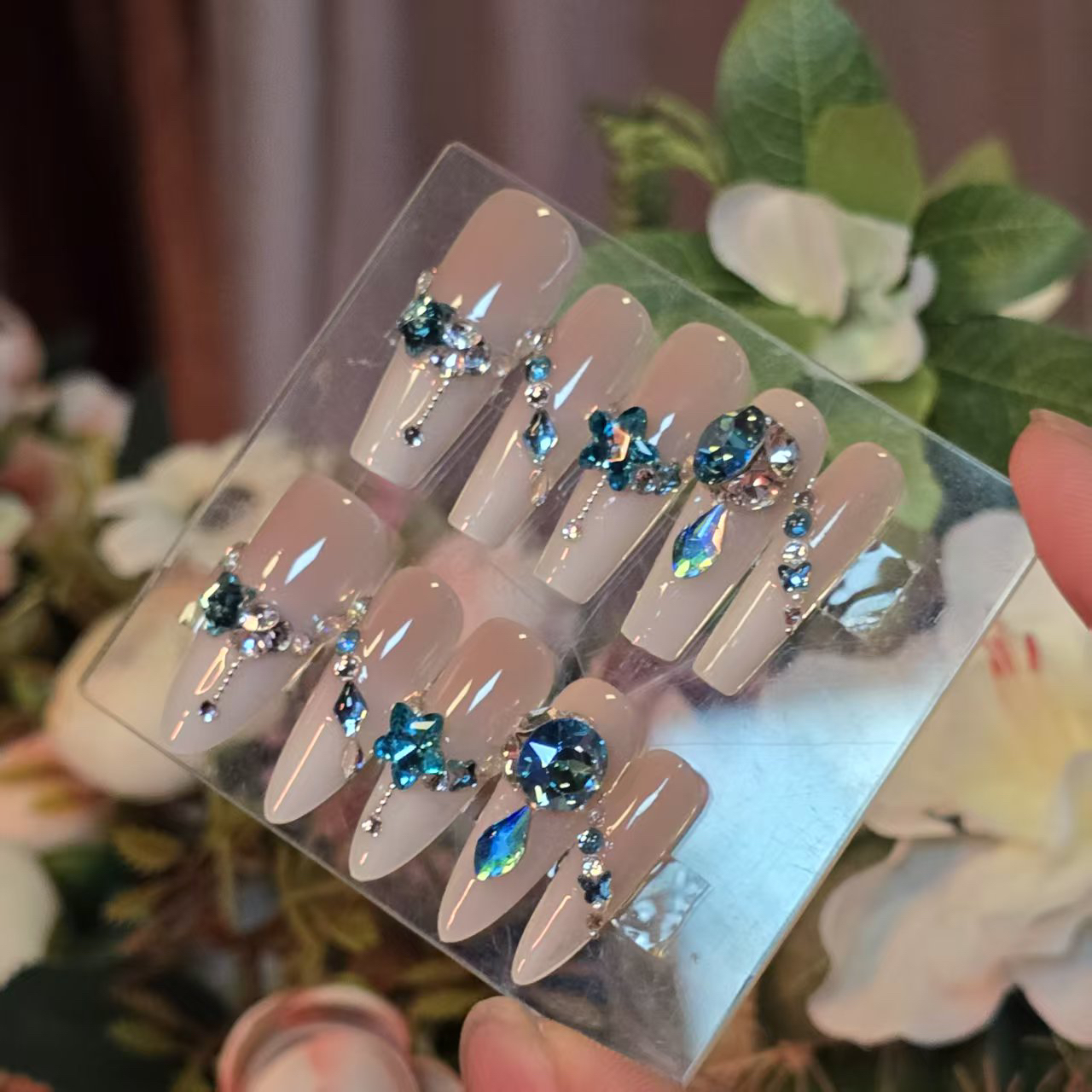 星梦与海丶202月光(施华洛)主钻丶进口丶手工穿戴甲