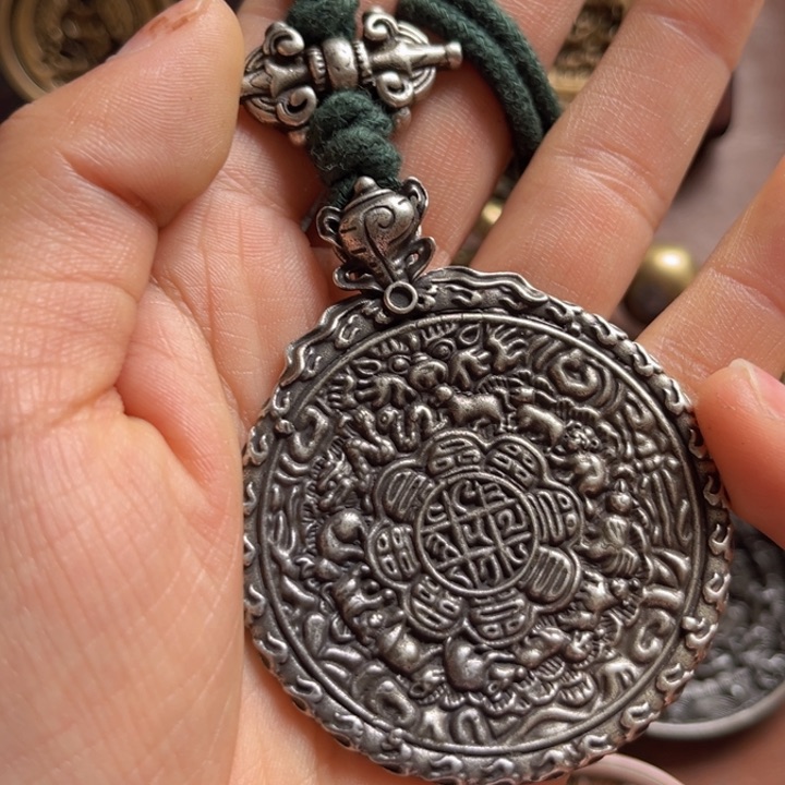 颈饰琉璃彰**生喜欢的朋友