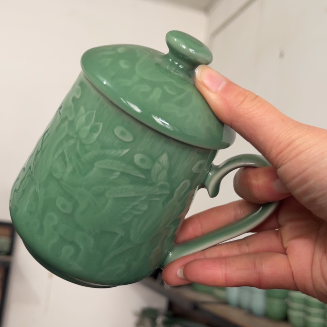 瓷片哈哈哈哈哈哈哈哈