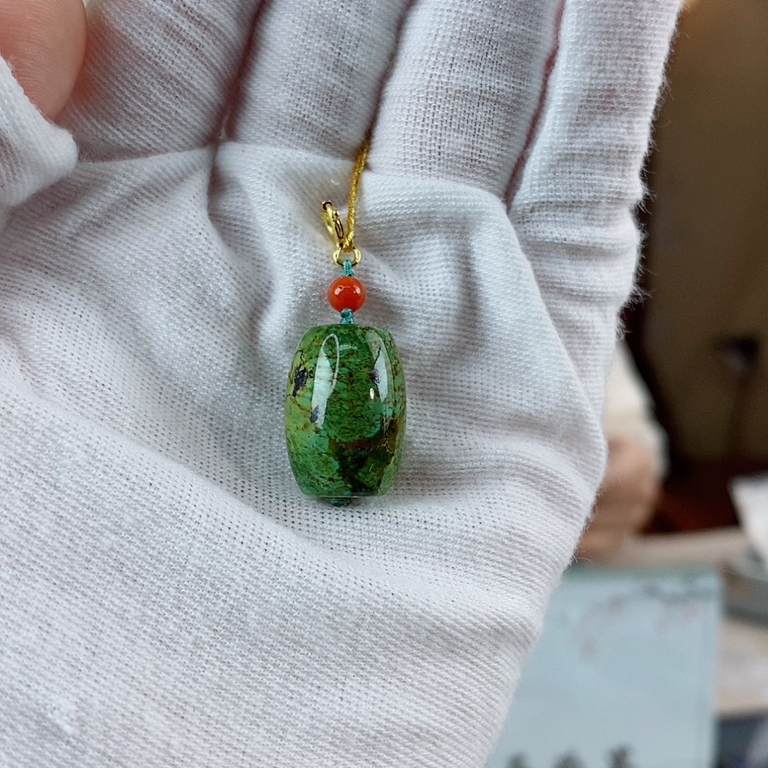 未镶嵌绿松石珠宝奇石