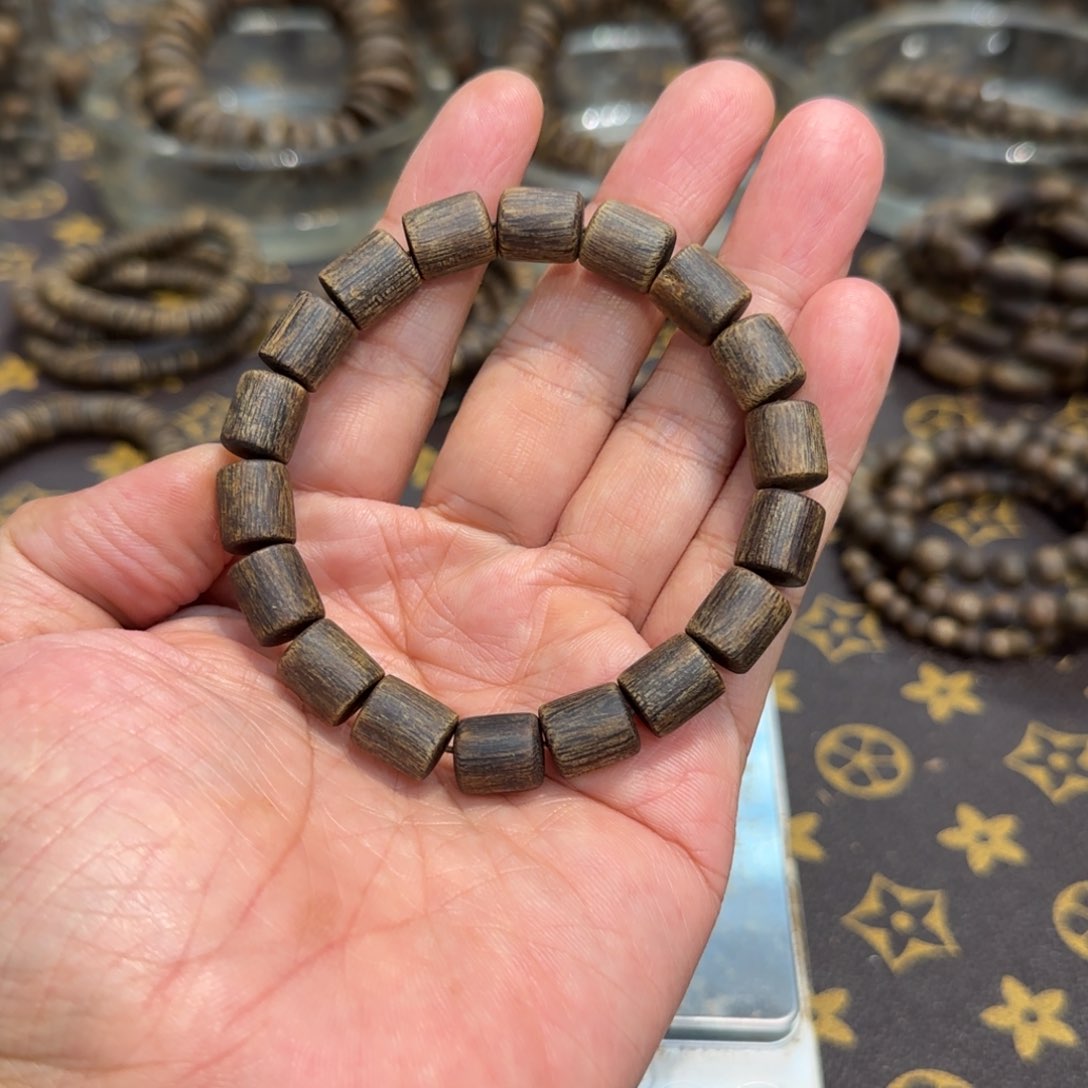 沉香碎屑沉香l***511111111111