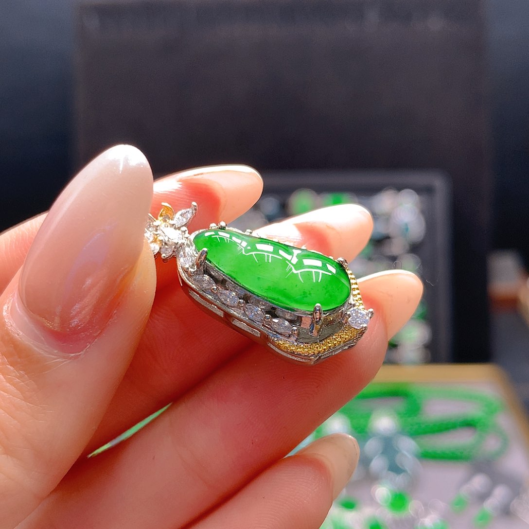 未镶嵌手链翡翠天然翡翠