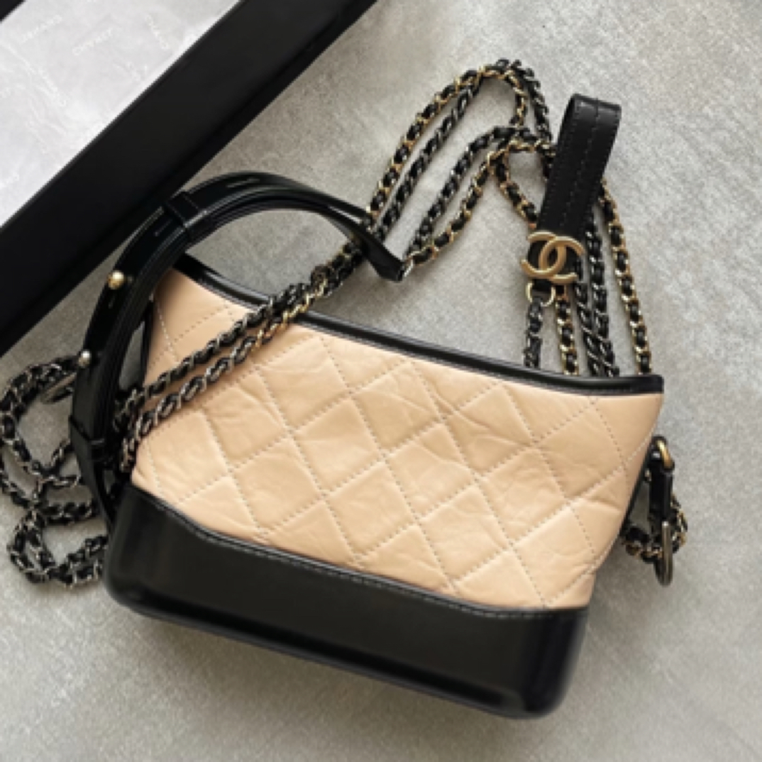 95新 Chanel/香奈儿 Chanel黑底米白色流浪小号25020060-03