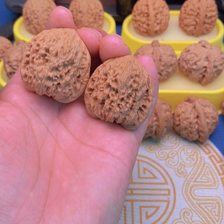 核桃手串/手链绣球狮子头38尺