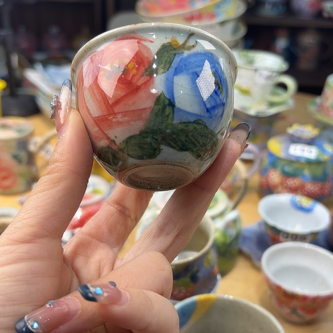 瓷片在这个社会是不允许有人喜欢 