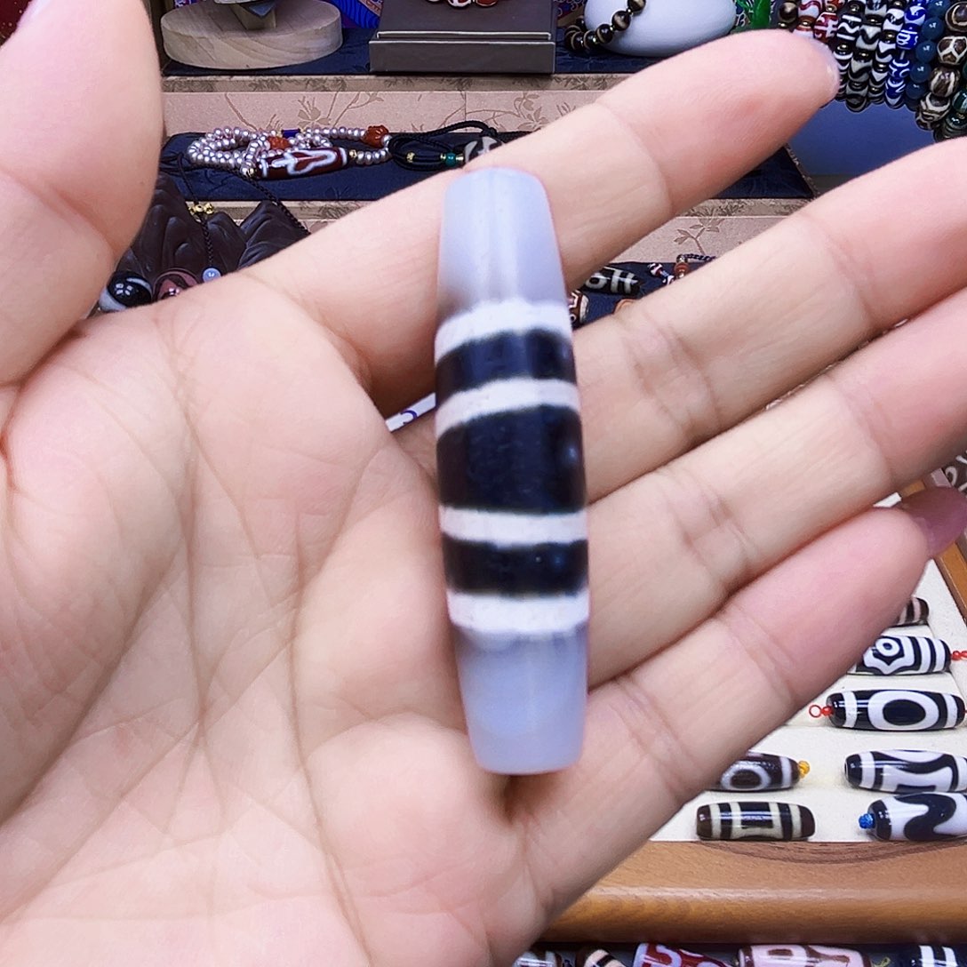 玛瑙/玉髓颈饰未镶嵌你****熬