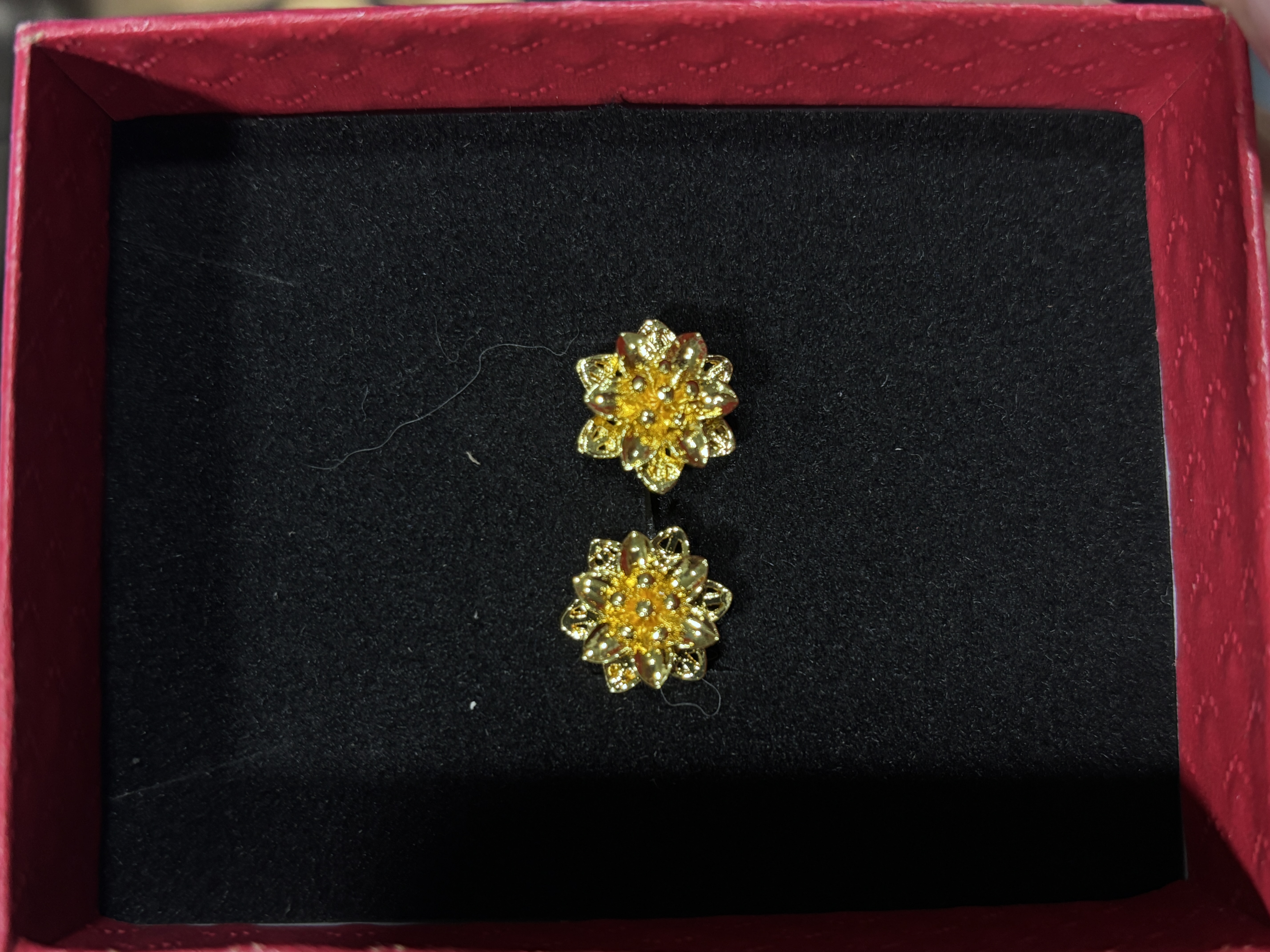A732阿文专属金色精工花朵耳钉 玛瑙珠 渡金 饰品多样性发货