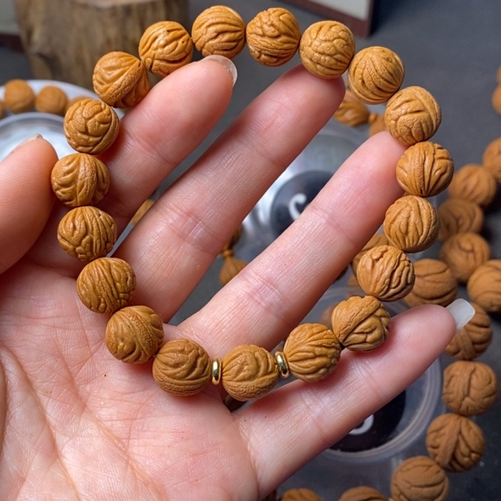 文玩核桃吊坠秦岭野生龙纹桃核12