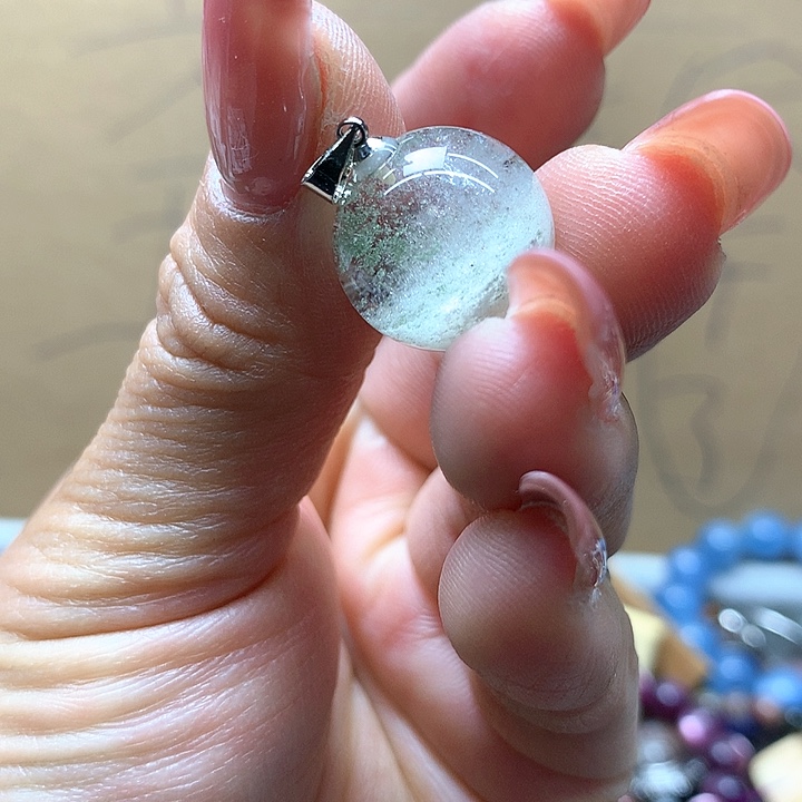 水晶水晶吊坠未镶嵌