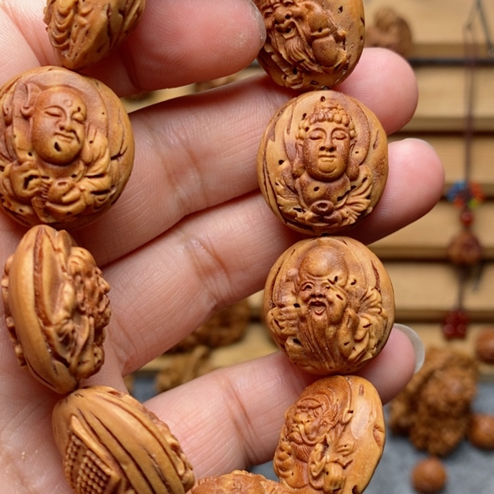 桃核雕刻神仙会手串