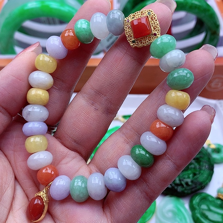 翡翠颈饰银S925镶嵌翡翠