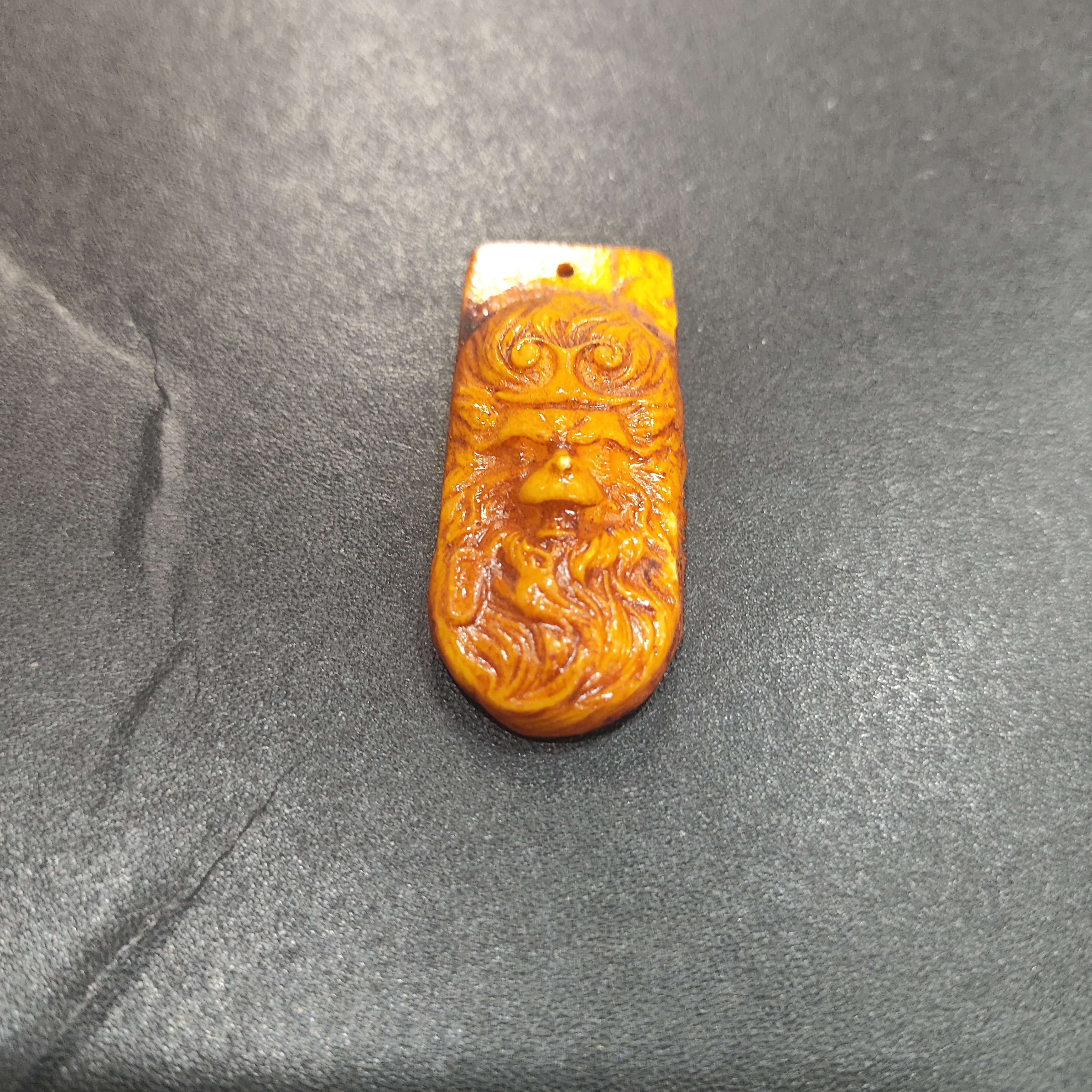 猛犸约7.2克雕刻件HZ1399