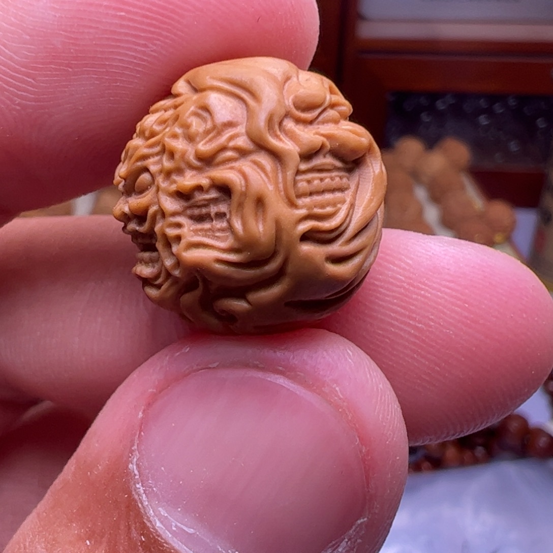 猴头核桃吊坠精工福利多面